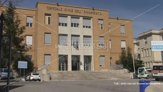 Ospedale Cosenza, verso la stabilizzazione dei precari: l'annuncio di Gallo