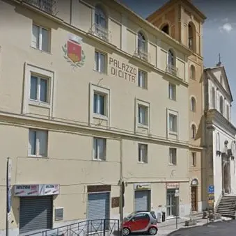 Famiglie “recluse” in casa da due mesi in attesa dei tamponi: l'appello ai sindaci