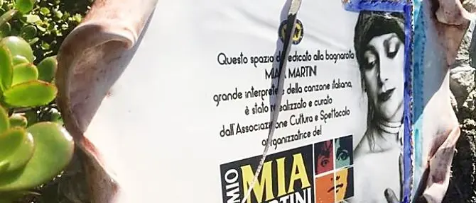 Bagnara, vandali in azione: danneggiata la targa dedicata a Mia Martini