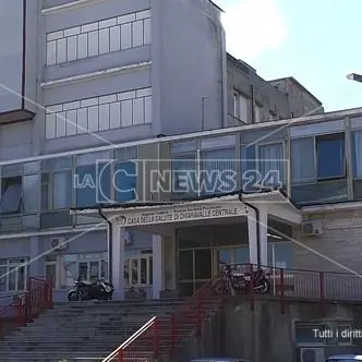 Casa della salute di Chiaravalle, dopo anni di ritardi ora la scure del Decreto Calabria
