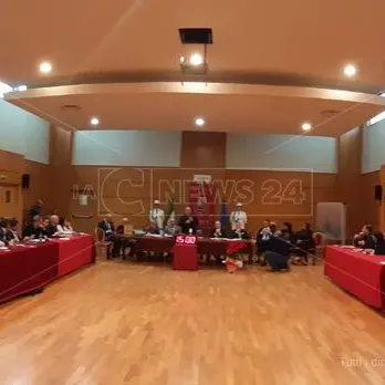 Lamezia, verifiche sulle posizioni debitorie di tutti i consiglieri comunali