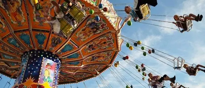 «Riaprire parchi giochi e acquatici»: l'appello alla Regione Calabria