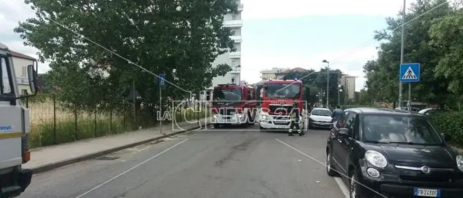 Rende, si rompe una condotta del gas nei pressi dello svincolo autostradale