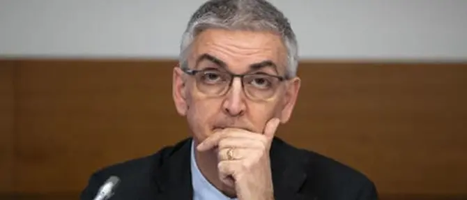 Coronavirus, Brusaferro: «I dati fanno prevedere seconda ondata»