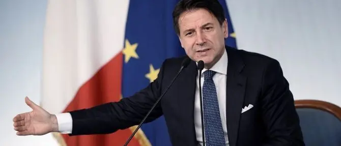 Coronavirus, arriva l'ok del governo: dal 3 giugno riaprono tutte le Regioni