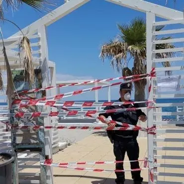 Mandatoriccio, sequestrato un lido: tra i denunciati anche un assessore