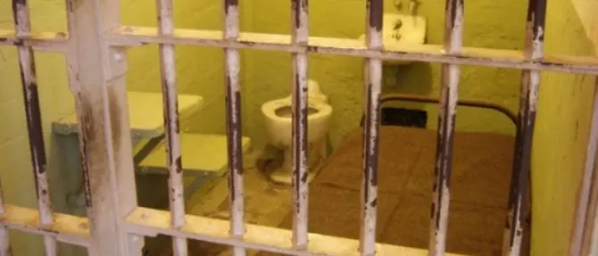 Estorsioni e droga, così il boss Puglisi comandava il clan dal carcere: 20 arresti