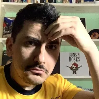 Lo straordinario talento di Tiziano Boscarato, il Massimo Troisi di Calabria?