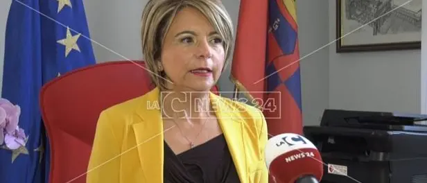 Rifiuti radioattivi a Vibo, il sindaco: «Chiesta rimozione ma dalla società solo silenzio»