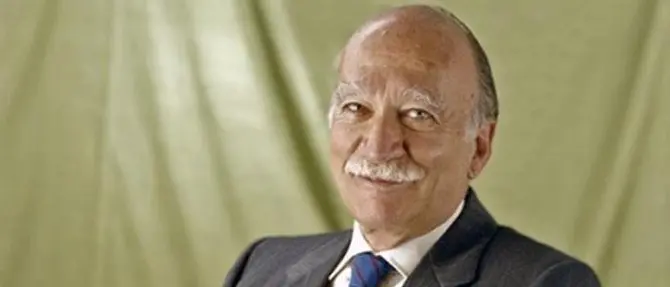 «Intitoliamo una via ad Almirante»: e al Comune di Vibo scoppia il putiferio