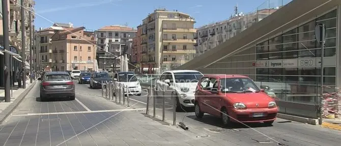 Cosenza, Piazza Bilotti chiude (di sera) per favorire i locali all'aperto: al via i test