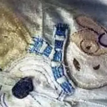 Naufragio a largo della Libia, trovato sulla spiaggia il corpo di una bimba di 5 mesi