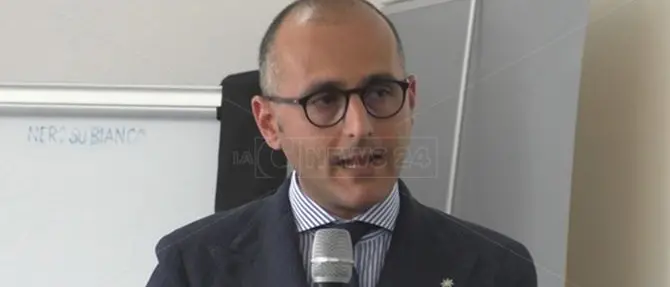 Incompatibilità del consigliere De Caprio, si va verso la decadenza da sindaco