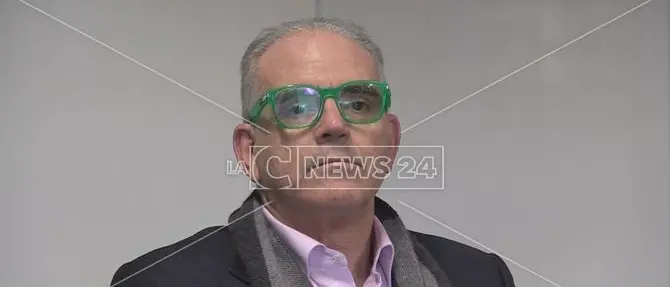 Rende, Parco Acquatico: si è dimesso l'assessore Mario Rausa