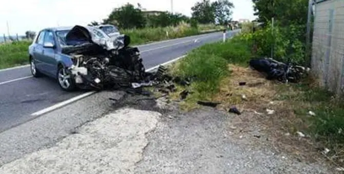 Incidente mortale sulla 106 a Mandatoriccio, disposta la perizia sui telefonini