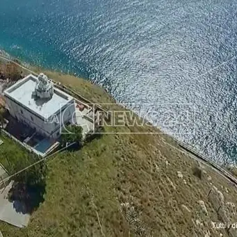 Turismo, un percorso alla scoperta dei fari lungo le coste calabresi