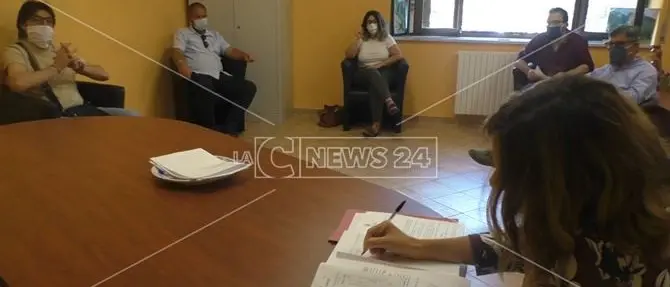 Orsomarso, sindaco incompatibile: il Consiglio avvia iter di decadenza