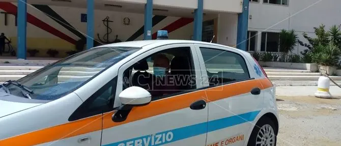 Coronavirus Calabria, docente risultato positivo. Tamponi a Nicotera e al Nautico di Pizzo