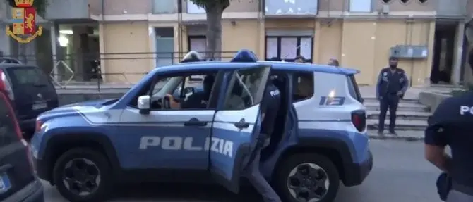 ‘Ndrangheta, arresti a Reggio Calabria contro i clan De Stefano-Tegano e Libri: NOMI e VIDEO