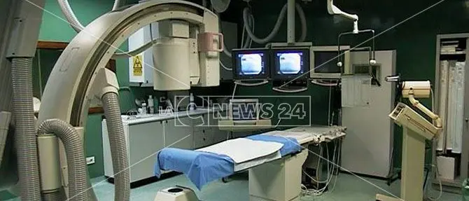 Mancano medici, all'ospedale di Castrovillari l'Emodinamica chiude di notte