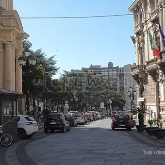 Catanzaro, centro storico nuovamente isola pedonale: i commercianti si dividono