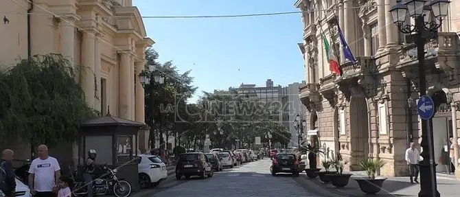 Catanzaro, centro storico nuovamente isola pedonale: i commercianti si dividono