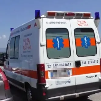 Donna con profondi tagli alla gola, era stata scarcerata giorni fa da Castrovillari