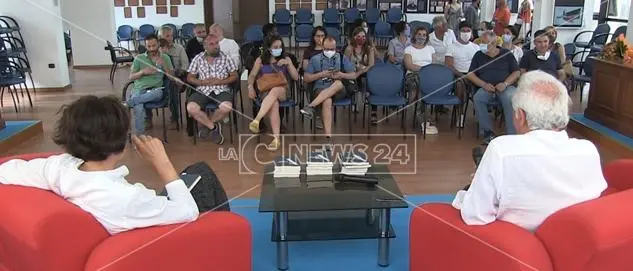 San Ferdinando, una statua di Carrilho per ricordare Soumaila Sacko