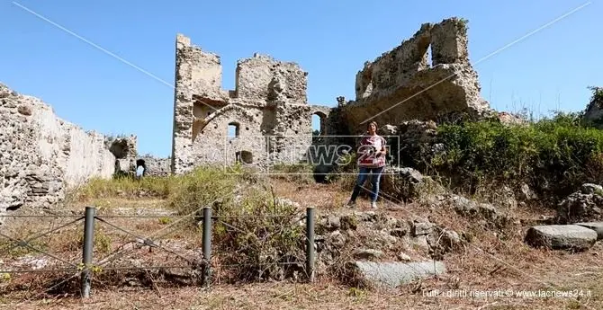 Ripartire dalle bellezze della Calabria, benvenuti nel Castello di Bivona