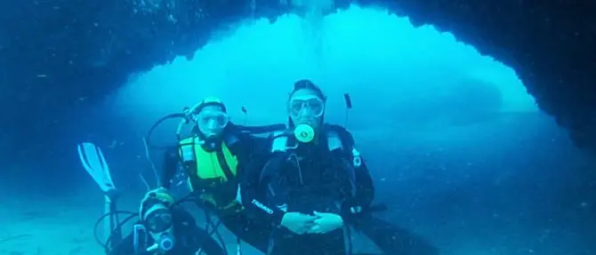 Viaggio tra le straordinarie bellezze dei fondali di Briatico e Zambrone: foto e video