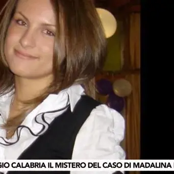 Otto anni dalla tragica morte di Madalina, la madre: «Chi sa parli, voglio la verità»