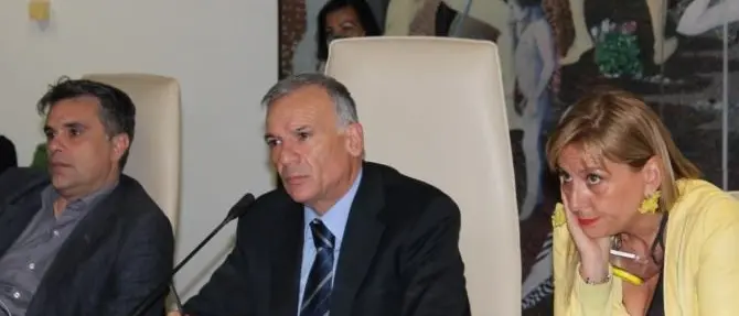 Commissioni permanenti: «Procedure rispettate». Strappo con l’opposizione