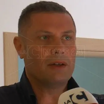 Corigliano Rossano, l’opposizione attacca Stasi: «Anno fallimentare»