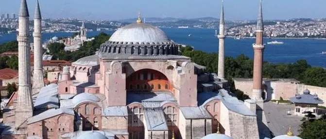Istanbul, l'appello degli ortodossi calabresi per il futuro dell'ex basilica di Santa Sofia