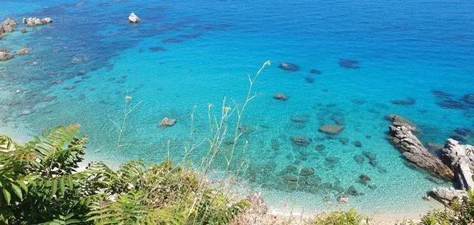 Reflui fognari nel mare di Parghelia, la Regione valuterà il progetto del Comune