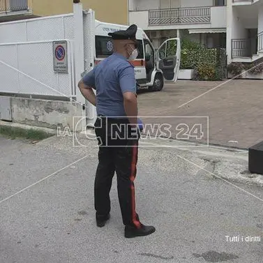Amantea, arriva l'esercito per vigilare sui migranti positivi al coronavirus