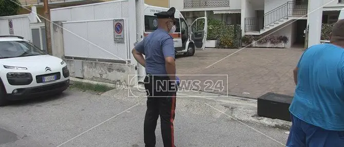 Amantea, arriva l'esercito per vigilare sui migranti positivi al coronavirus