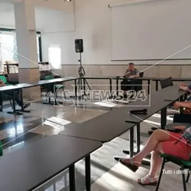 Migranti contagiati trasferiti, tensioni anche a Bova Marina