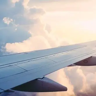 <p>Dal carburante ai voli, la <span style=\"color:hsl(0, 75%, 60%);\">crisi internazionale </span>passa anche da Reggio e dal Tito Minniti</p>