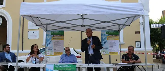 Comunali a Castrovillari, il candidato sindaco del M5s: «Saremo il governo dei cittadini»