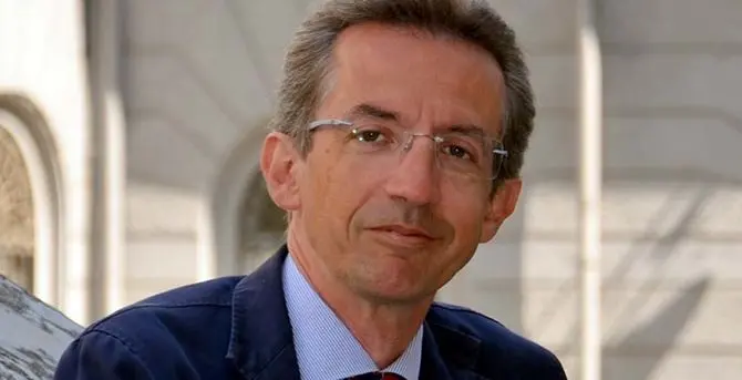 Università, il ministro Manfredi: «Da settembre si torna nelle aule»