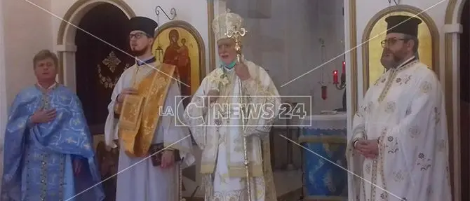 Il vescovo di Lungro in visita a Frascineto: «Serve cambiamento»