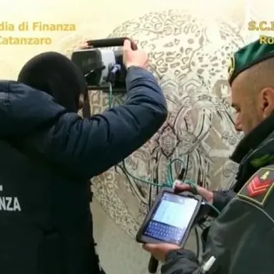 Traffico di droga, maxi operazione della Guardia di finanza tra Lamezia e Vibo: 75 arresti