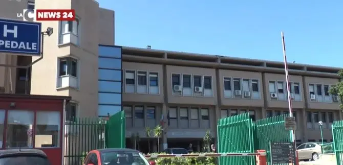 Corigliano-Rossano, polo Covid solo a metà ma il direttore rassicura: «Siamo attrezzati»