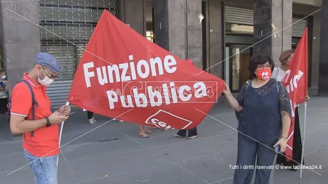 Covid e asili sicuri, a Cosenza il sindacato Cgil scende in piazza