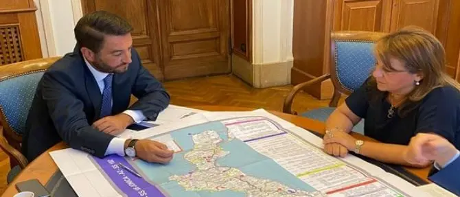 Infrastrutture in Calabria: l’assessore Catalfamo incontra il viceministro Cancelleri