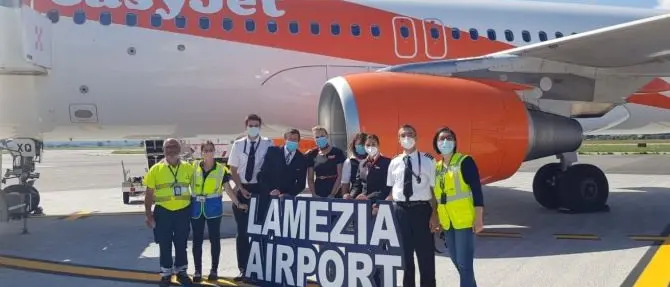 Nuovi voli da Lamezia a Ginevra: «EasyJet scommette sulla Calabria»