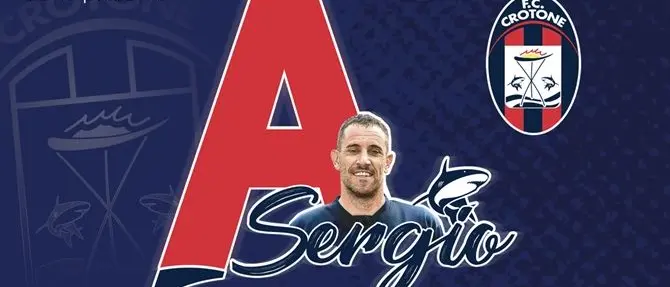 Il Crotone dedica la Serie A al preparatore atletico morto: «Sergio li ha fatti correre da lassù...»