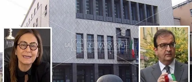 Cosenza, la strana alleanza tra Occhiuto e il Pd di Bruno Bossio per la riconquista del Comune