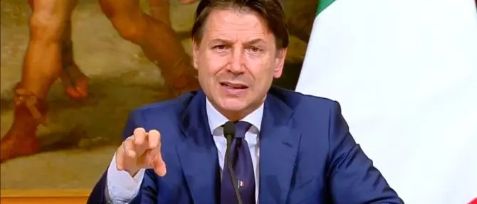 Proroga dello stato d’emergenza fino ad ottobre: ok dal Senato. Conte: «Il virus circola ancora»